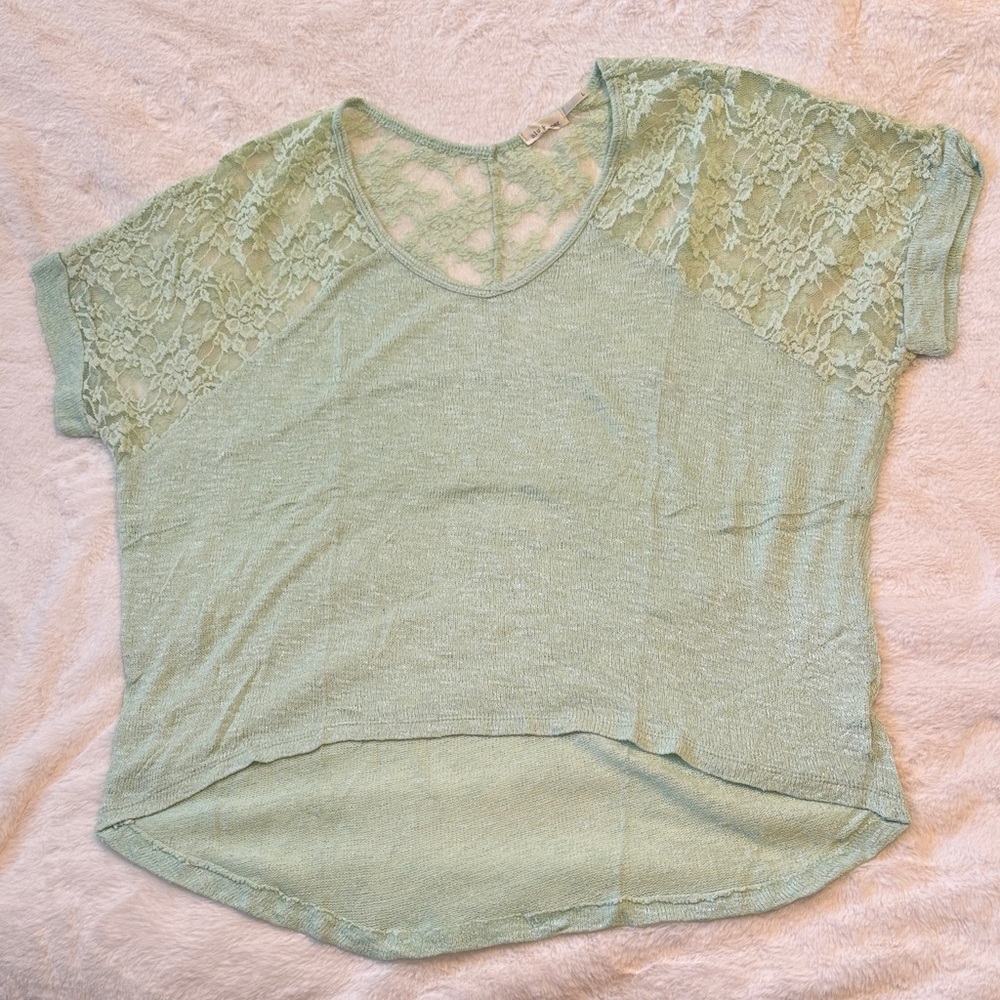 Blu Pepper Mint Lace Sleeve Blouse